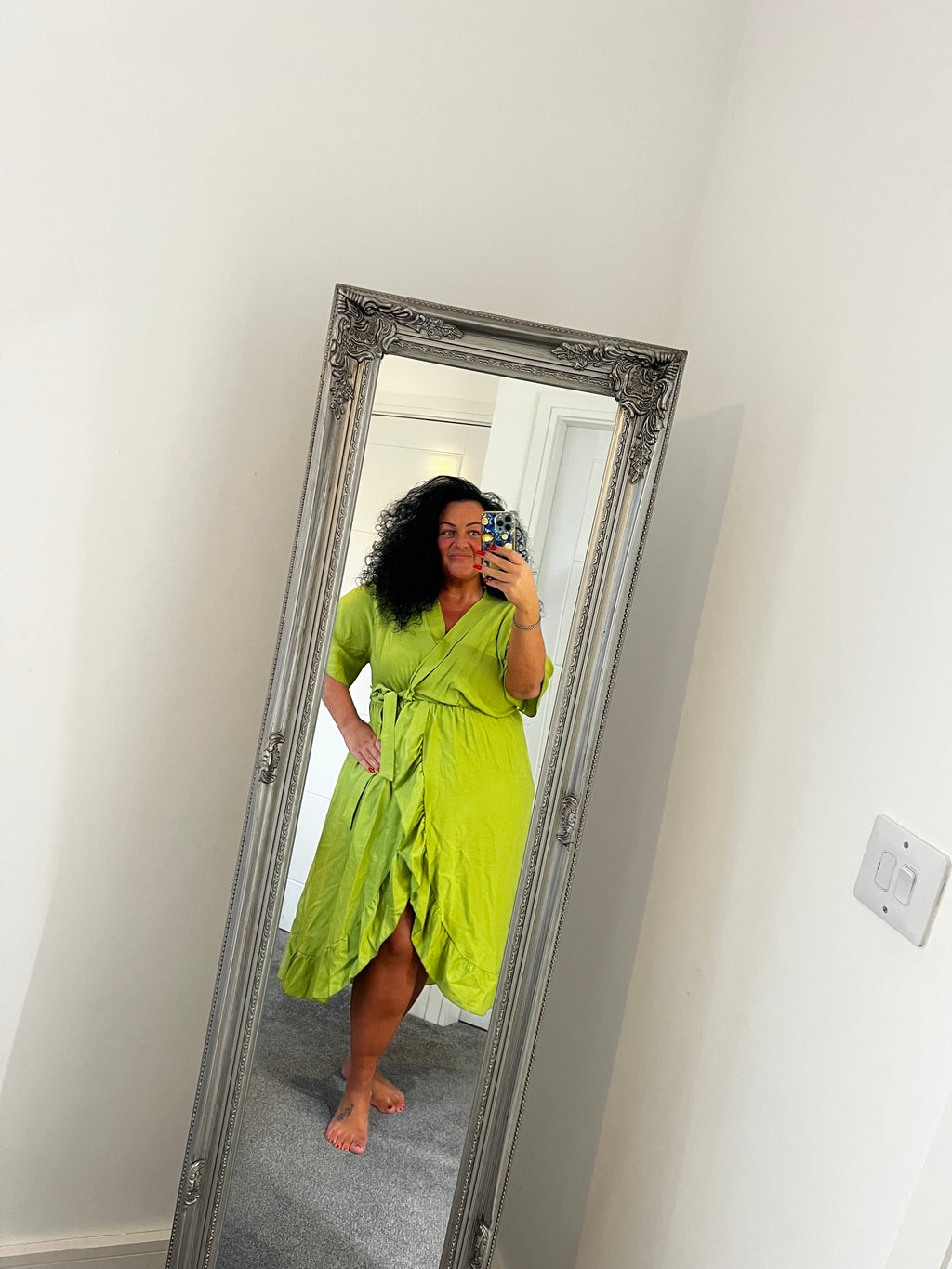 The ‘All eyes on me’ dress - Black
